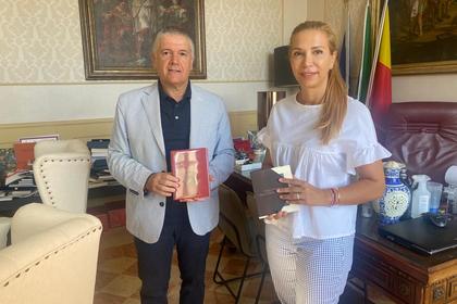 Среща на генералния консул в Милано в Чивитанова Марке 